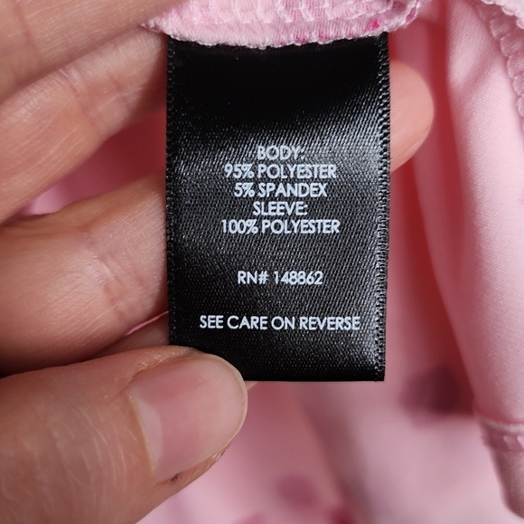 Torrid Pink Lips Studio Knit Chiffon Puff Sleeve Surplice Top 00 - Picture 7 of 9